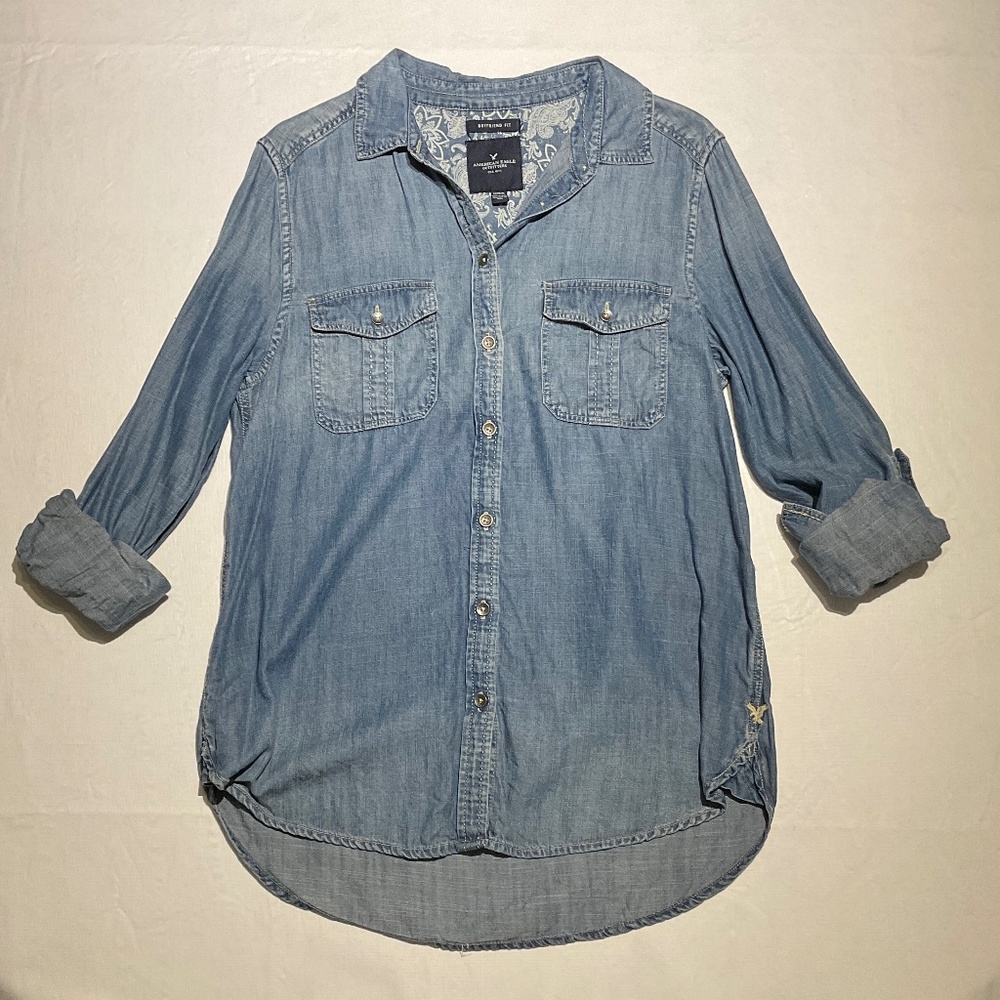 American Eagle Denim Boyfriend Fit Shirt